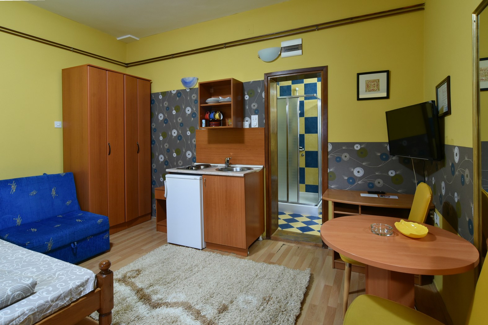 http://www.vilamaric.rs/wp-content/uploads/2015/12/DSC_0046_1575x1050.jpg