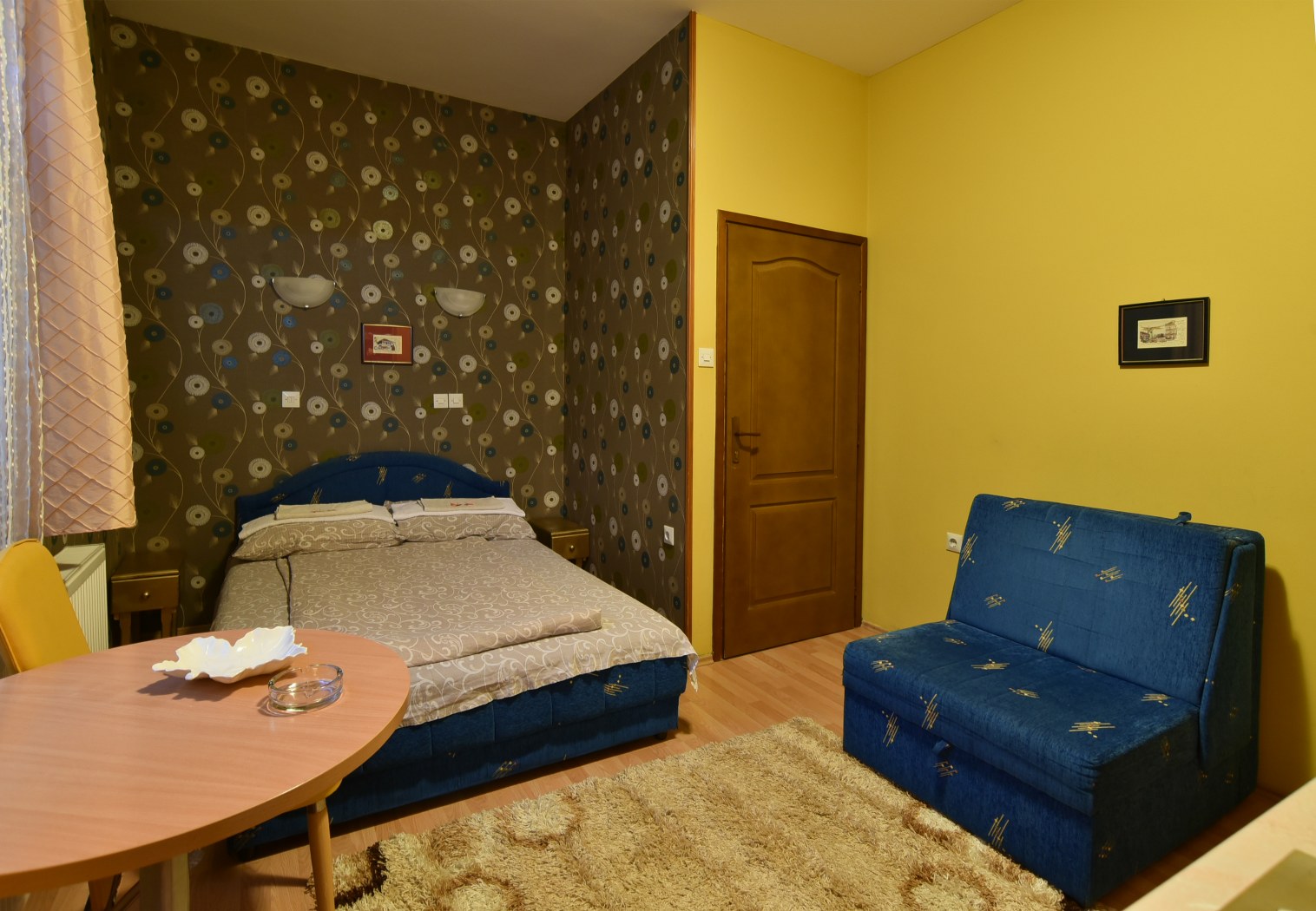 http://www.vilamaric.rs/wp-content/uploads/2015/12/DSC_0051_1516x1050.jpg