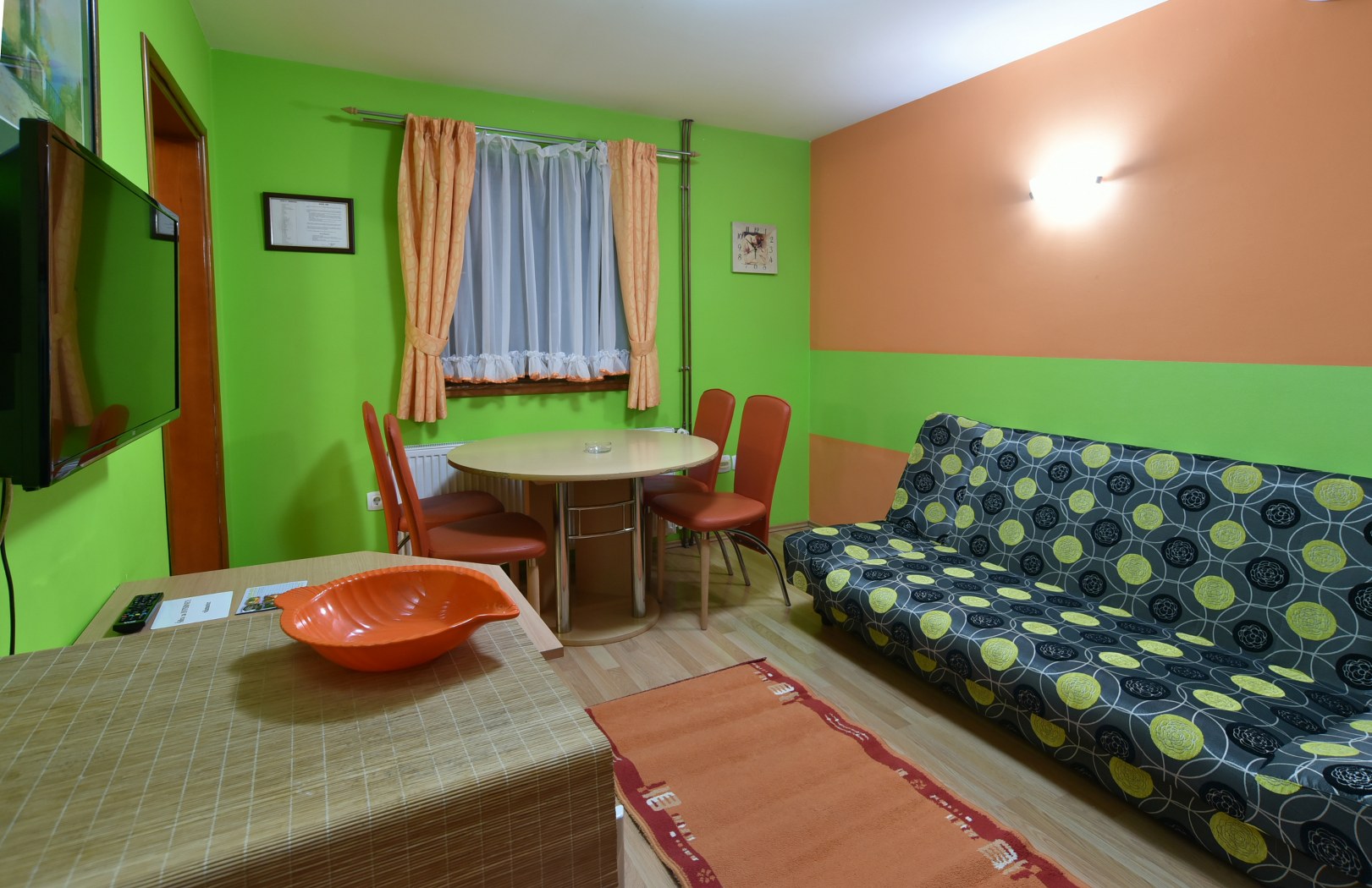 http://www.vilamaric.rs/wp-content/uploads/2015/12/DSC_0119_1621x1050.jpg