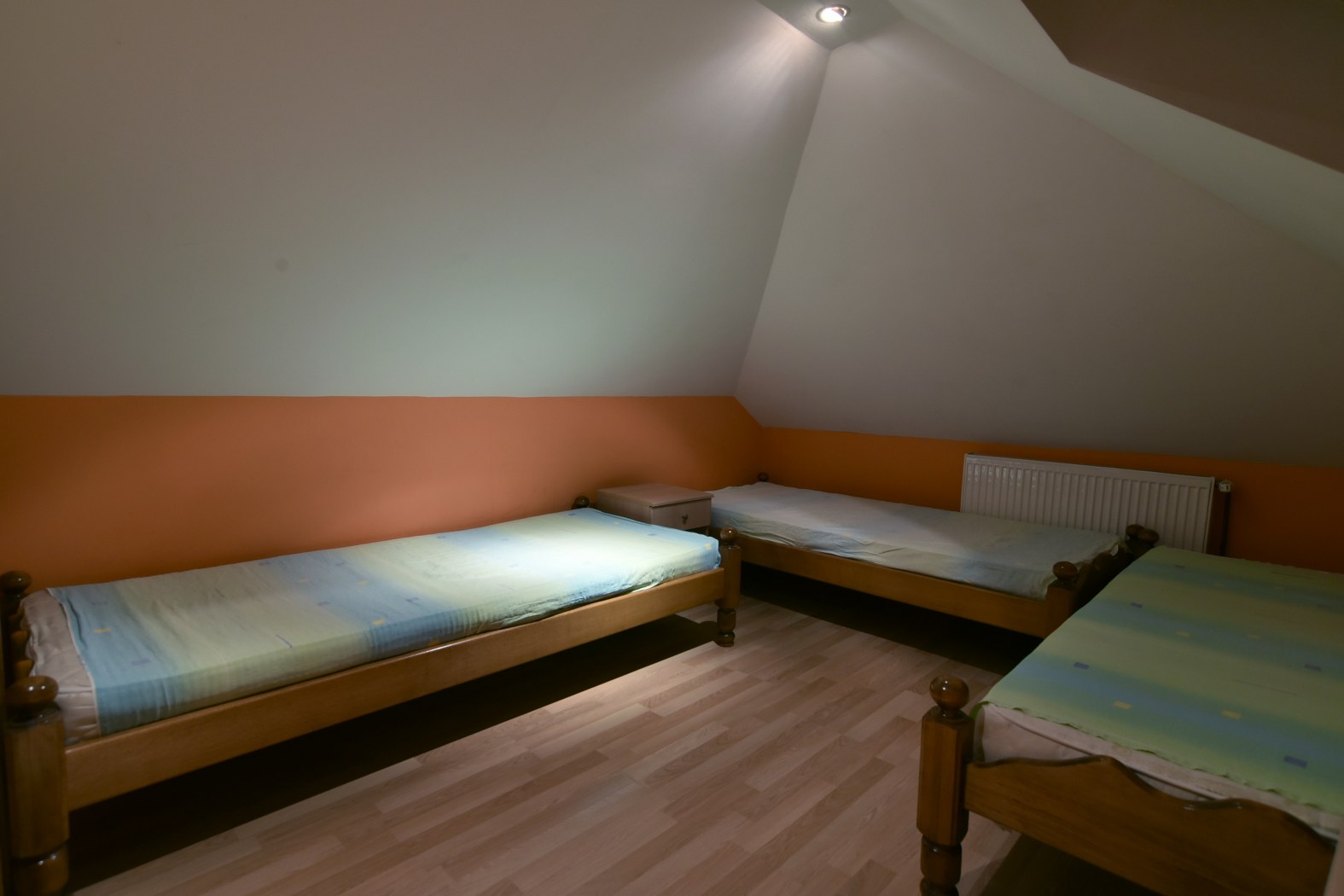 http://www.vilamaric.rs/wp-content/uploads/2015/12/DSC_0129_1575x1050.jpg